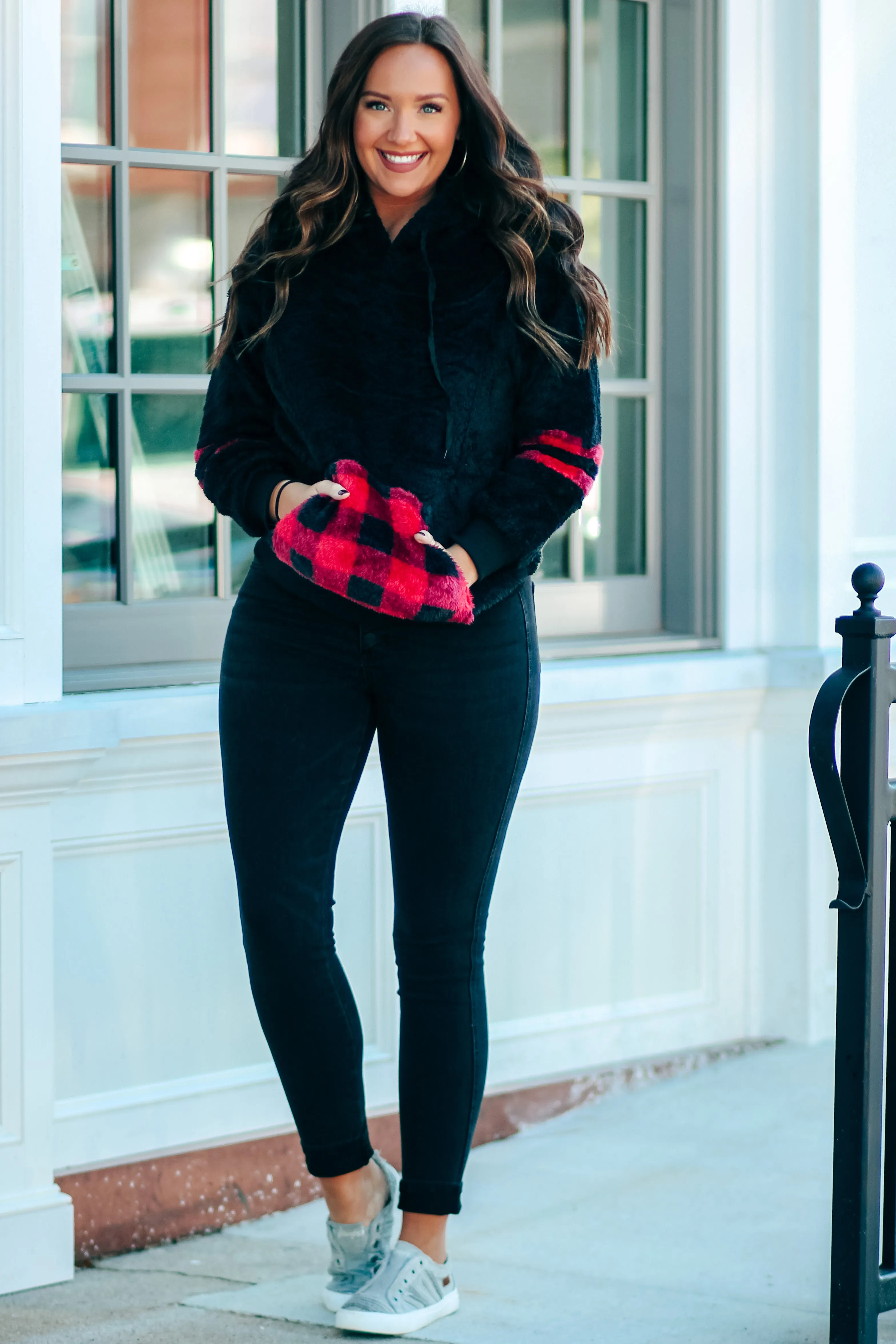 Black & Red Buffalo Plaid Contrast Sherpa Hoodie