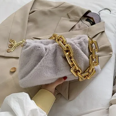 Christmas Gift DORANMI Big Chain Flap Bags For Women 2022 Soft Fur Shoulder Bags Female Square Handbag Winter Shoulder Flap Bolsos Mujer BG927