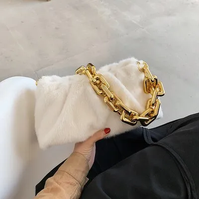 Christmas Gift DORANMI Big Chain Flap Bags For Women 2022 Soft Fur Shoulder Bags Female Square Handbag Winter Shoulder Flap Bolsos Mujer BG927