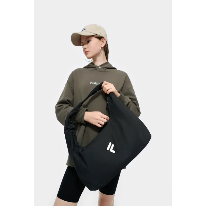 FILA FUSION INLINE FILA FUSION LIFE ACCESSORIES Women HandBag (Black / Purple)
