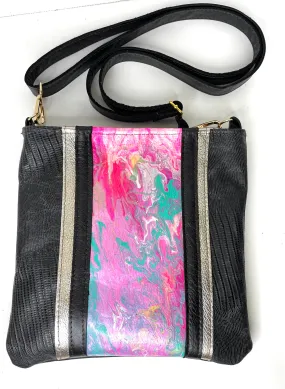 Kaleidoscope Medium Crossbody black and pink