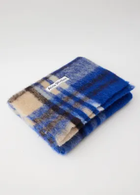 Vana Plaid Scarf