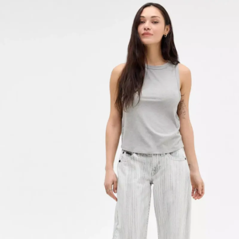Vertical Stripe Wide Jeans With Classic High Silhouette